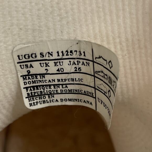 UGG Boots Womens Size 9 White Drizlita Waterproof Rain Sheepskin Insole Logo - Picture 5 of 8